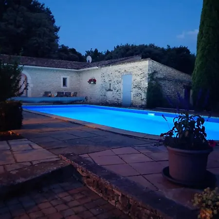 Spacieuse A Avec Piscine Privee * Chamaret